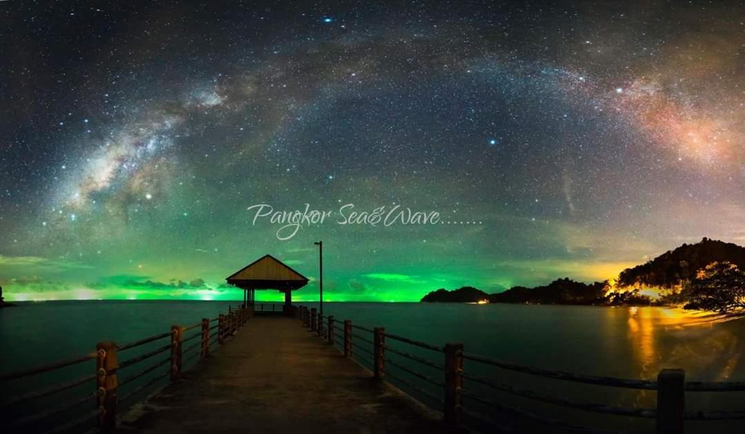Sea & Wave #1 Coral Bay Apartment Pekan Pangkor Ngoại thất bức ảnh