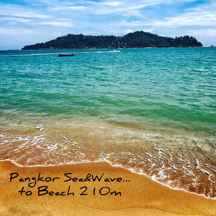 Sea & Wave #1 Coral Bay Apartment Pekan Pangkor Ngoại thất bức ảnh
